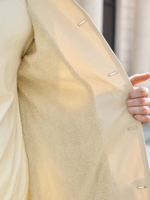 Beige old money trenchcoat