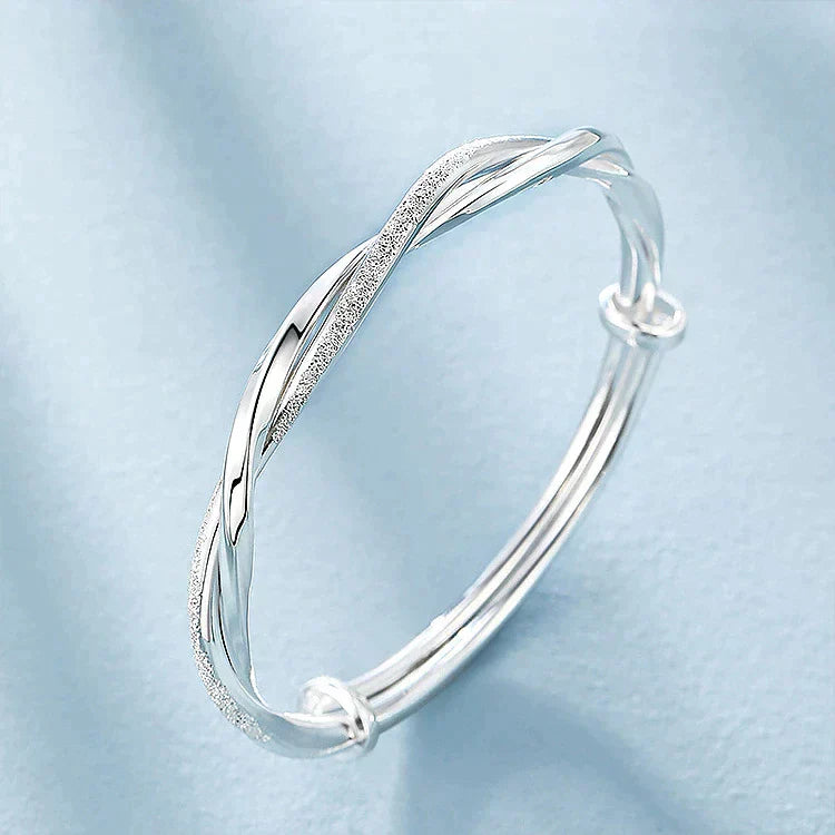 Nurozis | Twisted Silver Bracelet
