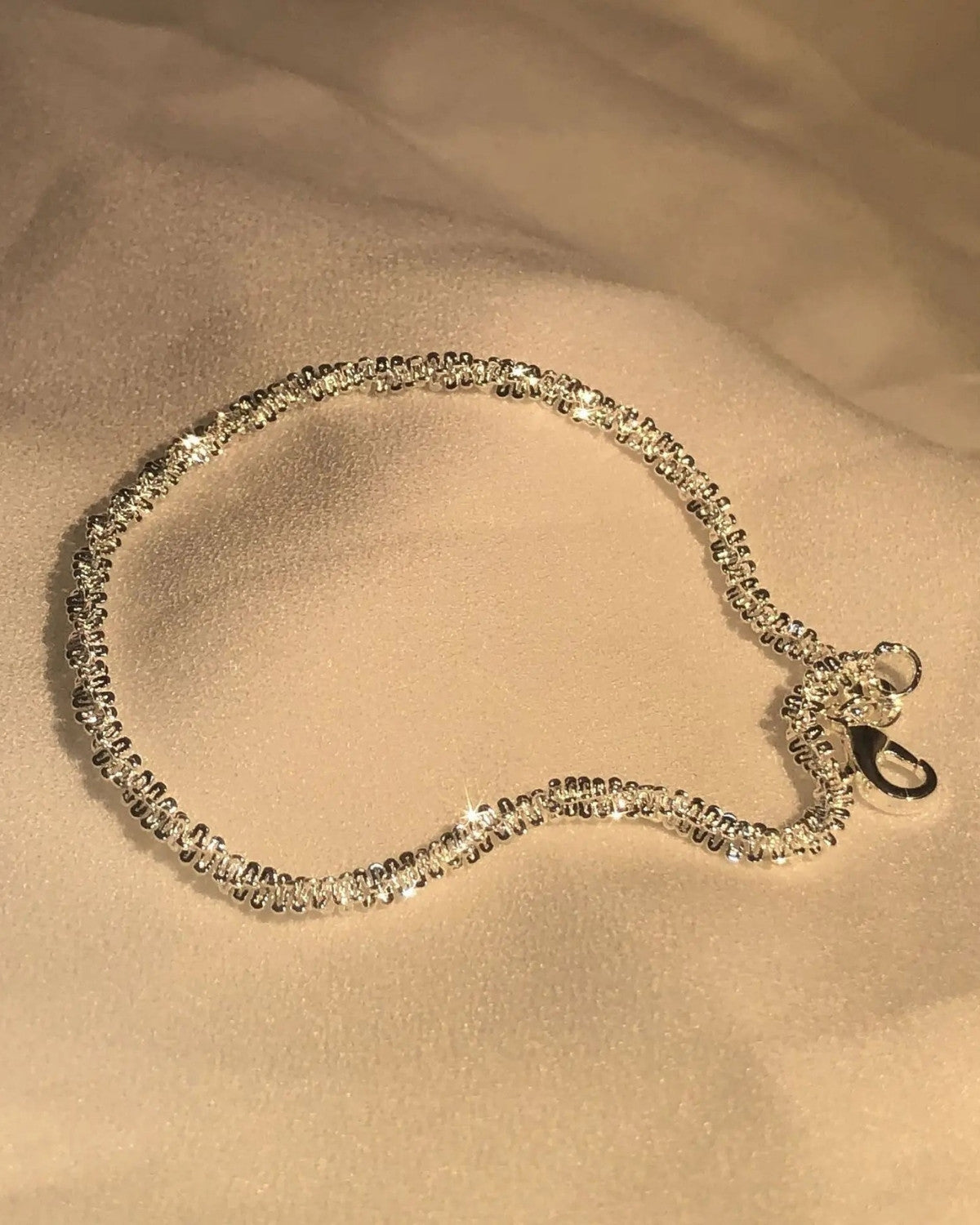 Nurozis | Sparkling Silver Bracelet